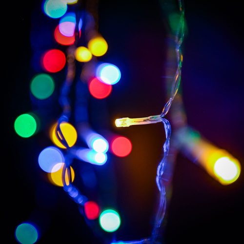 Crystalline LED cencúľová reťaz, 300 x 40 cm, 100 MULTI LED, priehľadný kábel, vhodná na vonkajšie aj vnútorné použitie