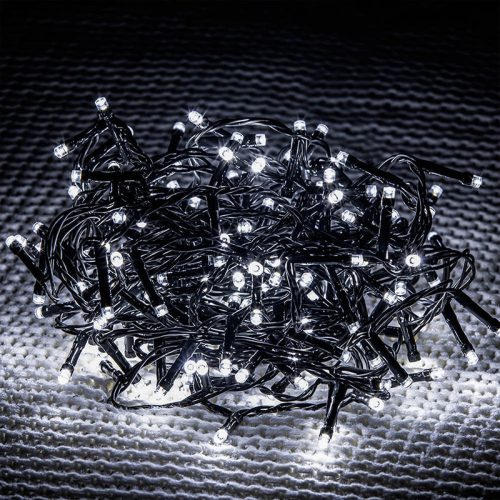 Crystalline LED cencúľová reťaz 200 x 90 cm so 138 STUDENÝMI BIELYMI LED diódami, čierny kábel, vhodná na vonkajšie aj vnútorné použitie